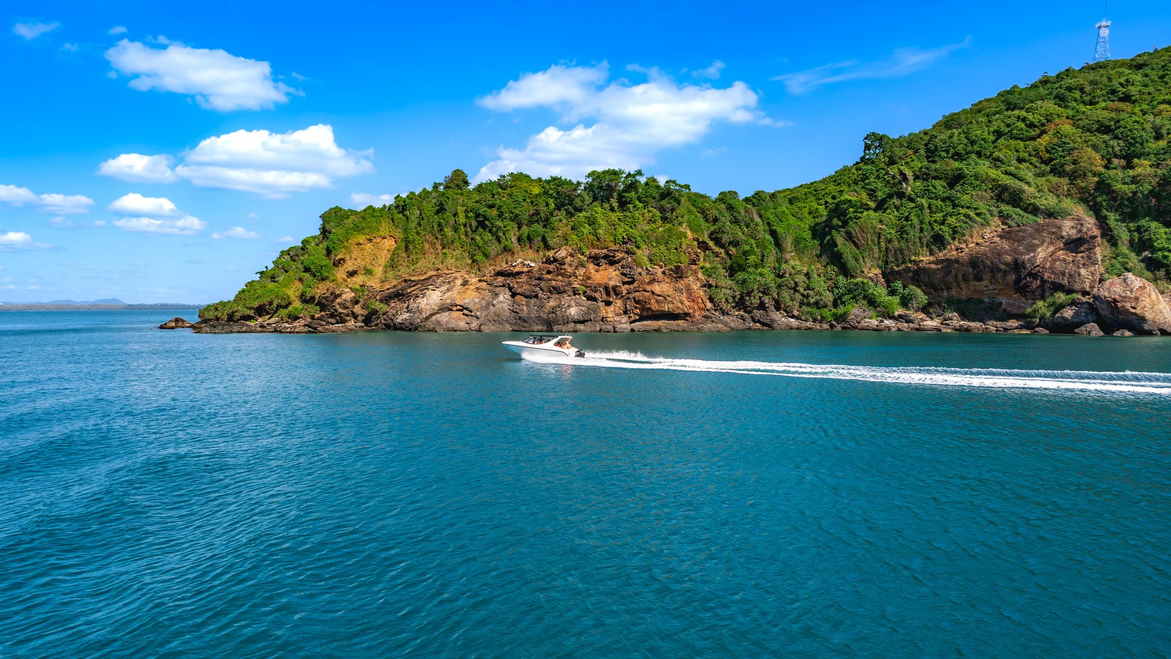 Krabi 4 Island by speedboat image 3